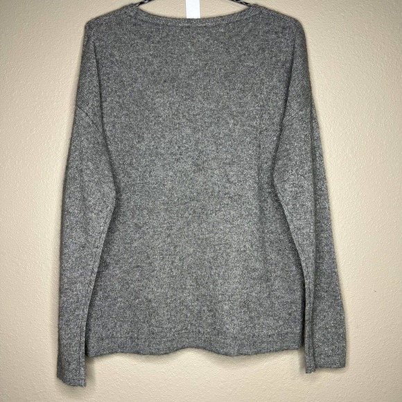 Emma & Ivy Women's Gray Metallic 100% Cashmere Pull Over Sweater Size L - Picture 4 of 10